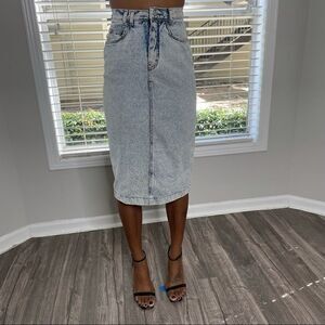 JORDACHE Vintage Acid Light Wash Denim Jean Pencil Skirt